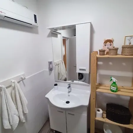 Apartament Apartman Nema Podstrana
